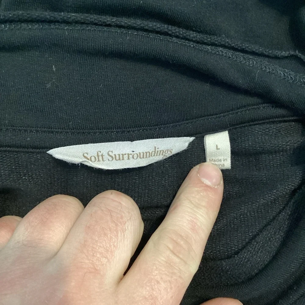 Soft Surroundings Top Size L Black Long Sleeve - Picture 6 of 7